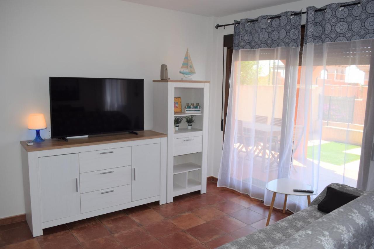 Espacioso Apartamento Con Preciosos Jardines Y Bbq Isla Plana Extérieur photo