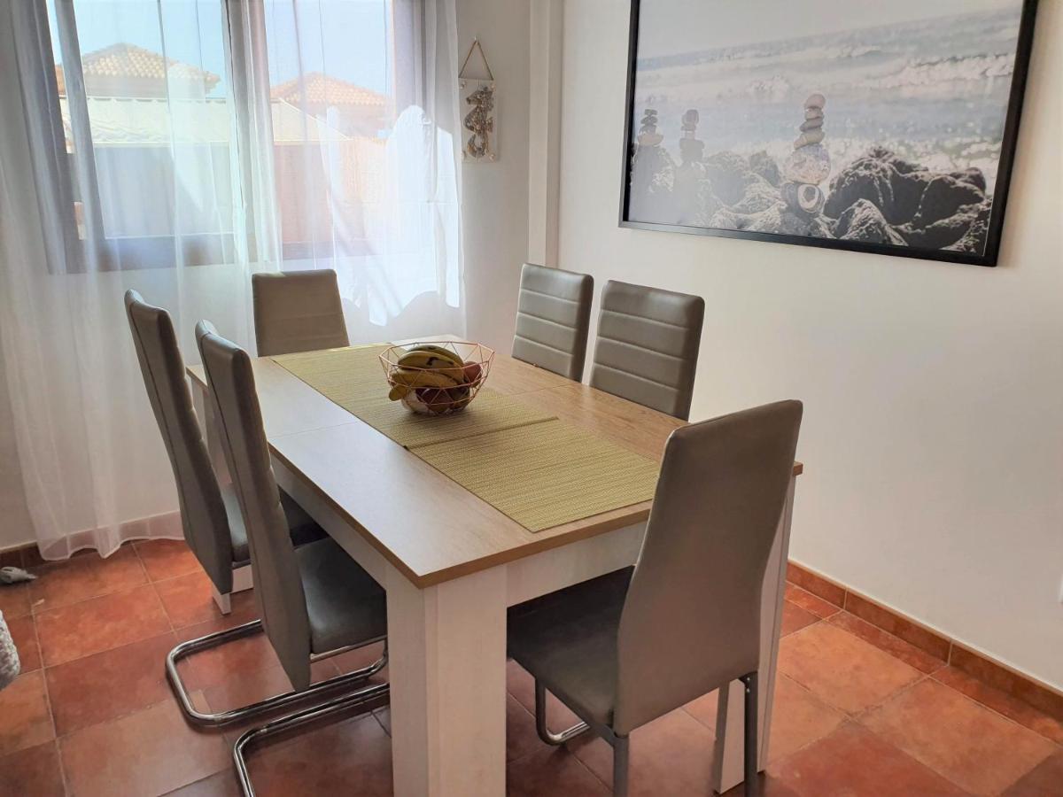Espacioso Apartamento Con Preciosos Jardines Y Bbq Isla Plana Extérieur photo