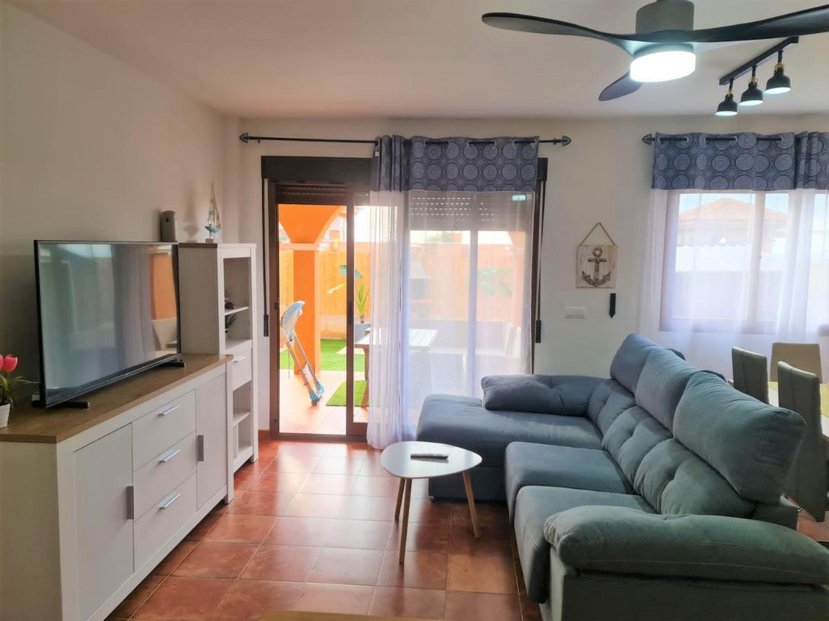 Espacioso Apartamento Con Preciosos Jardines Y Bbq Isla Plana Extérieur photo