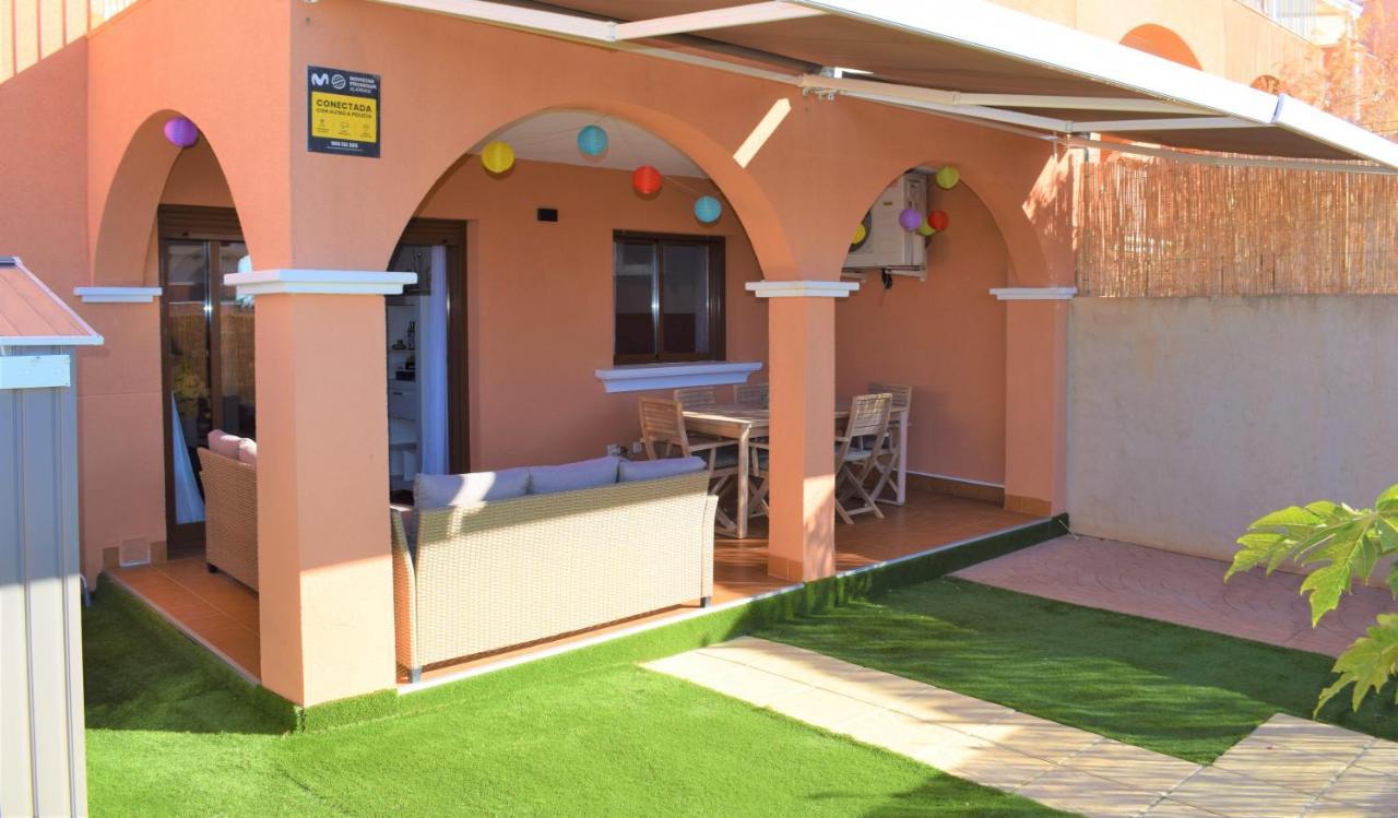 Espacioso Apartamento Con Preciosos Jardines Y Bbq Isla Plana Extérieur photo
