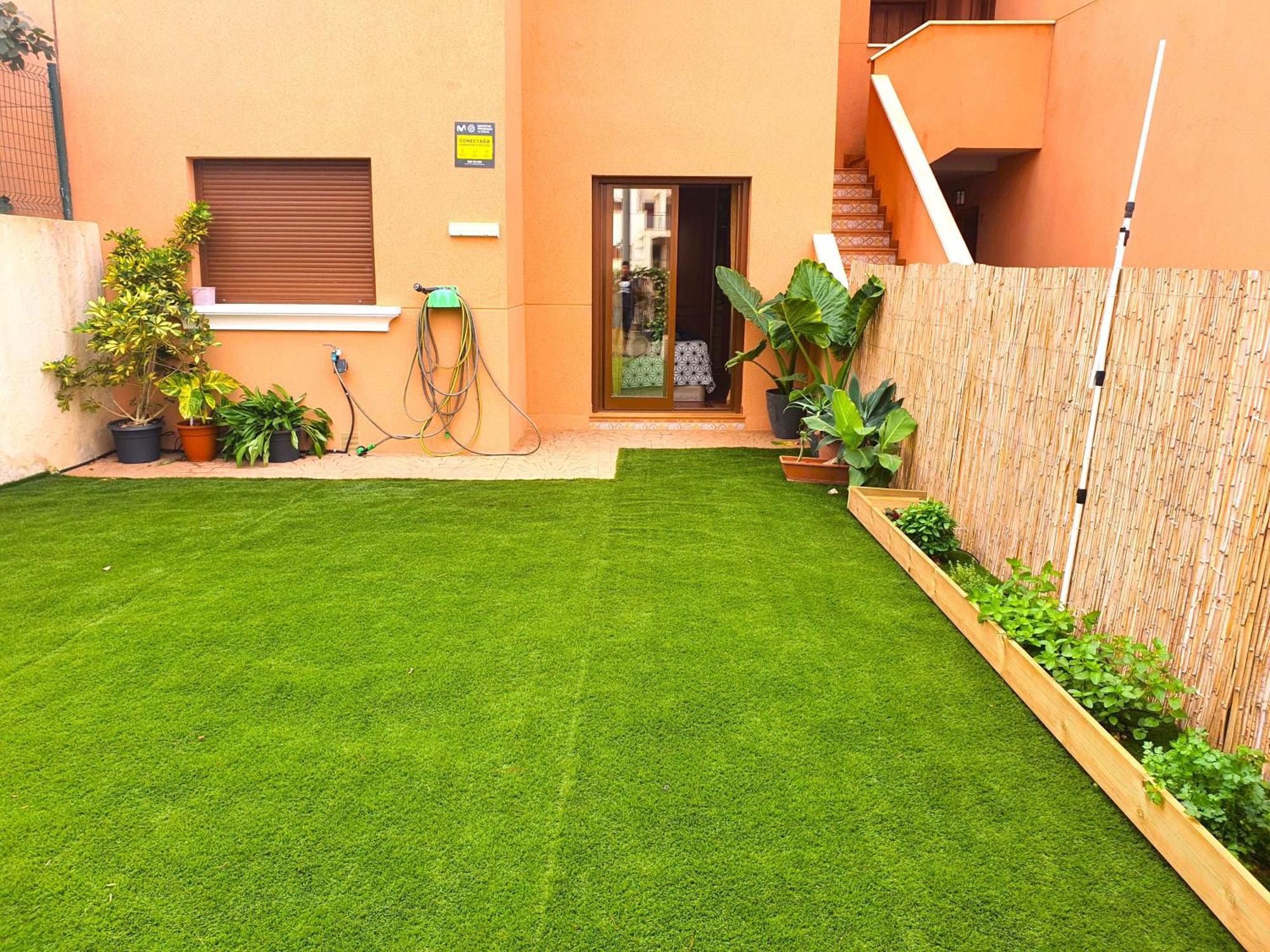 Espacioso Apartamento Con Preciosos Jardines Y Bbq Isla Plana Extérieur photo